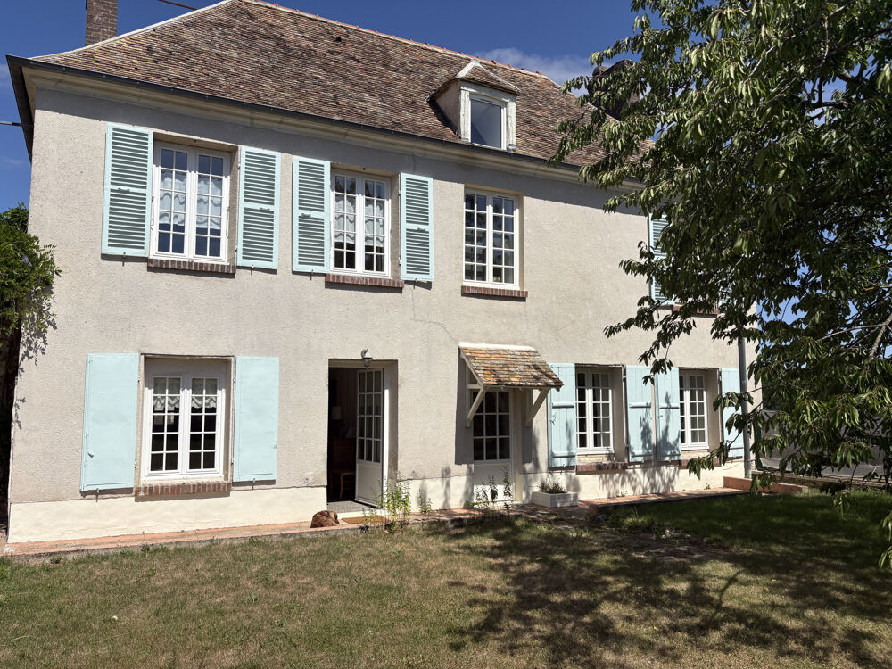 Ancien presbytère entièrement rénové avec goût