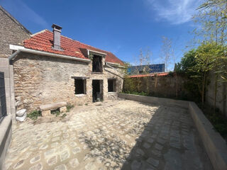  Maison à vendre 2 pièces 110 m²