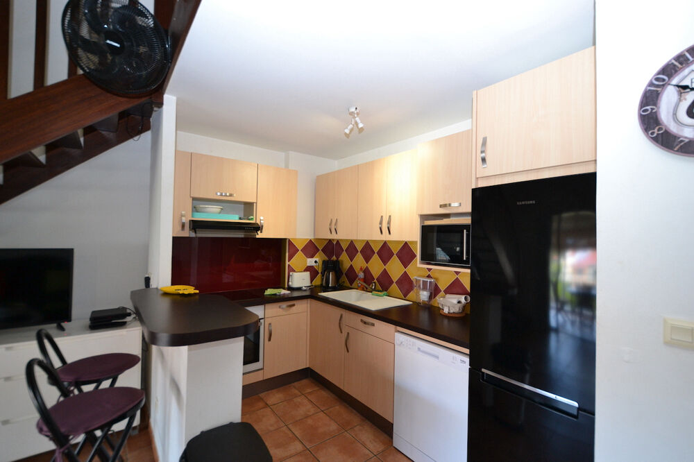 Vente Duplex/Triplex Superbe T3 duplex meublé de 85m2 à Bas du Fort Le gosier