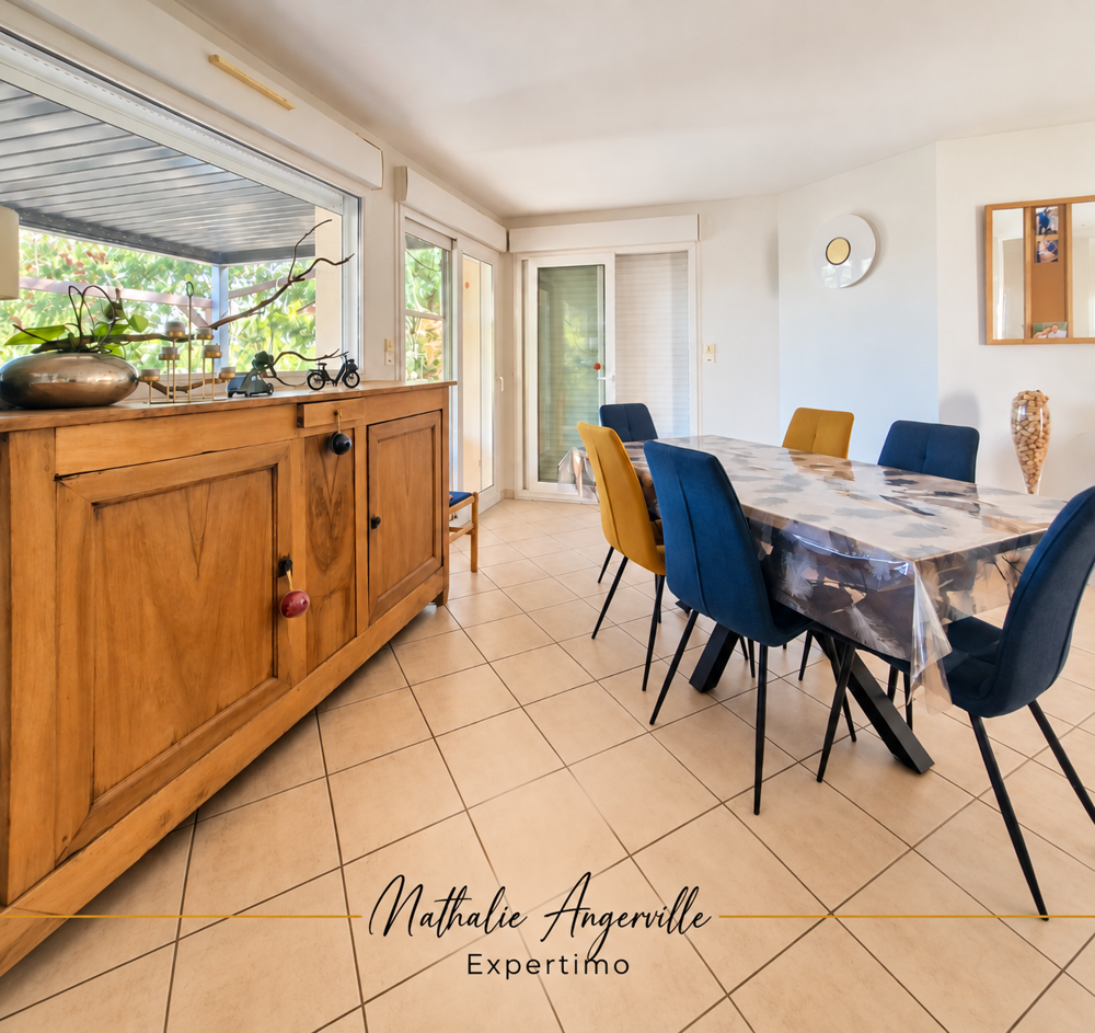Vente Maison Maison familiale lumineuse   5 chambres, piscine et garage double Comps la grand ville