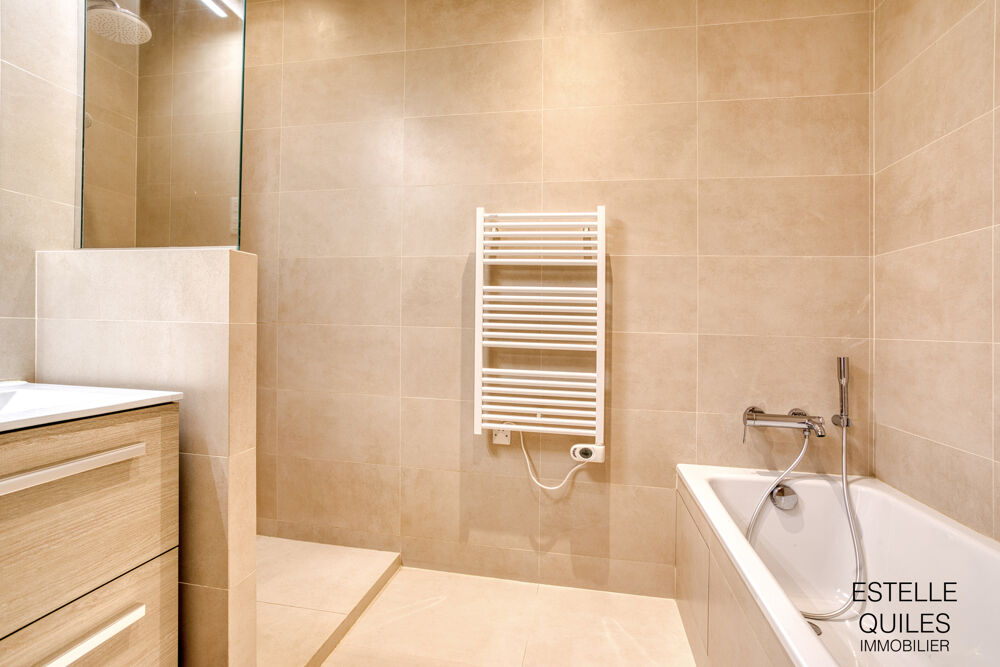 à vendre  Appartement Versailles (78000)