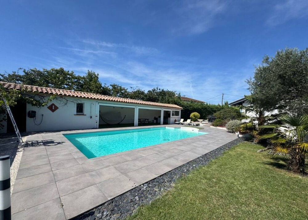 VILLA D'EXCEPTION AVEC PISCINE