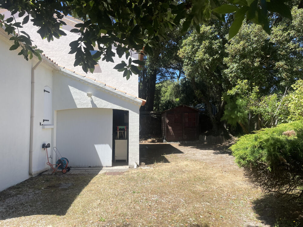 Vente Maison Maison plain-pied de 1975 avec 3 chambres et une pièce complémentaire Les sables d olonne