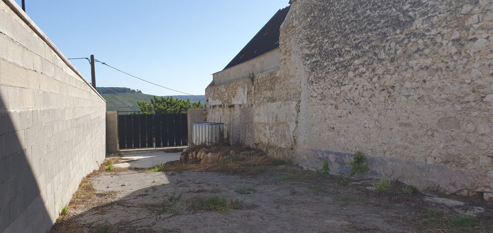 MAISON A RENOVER