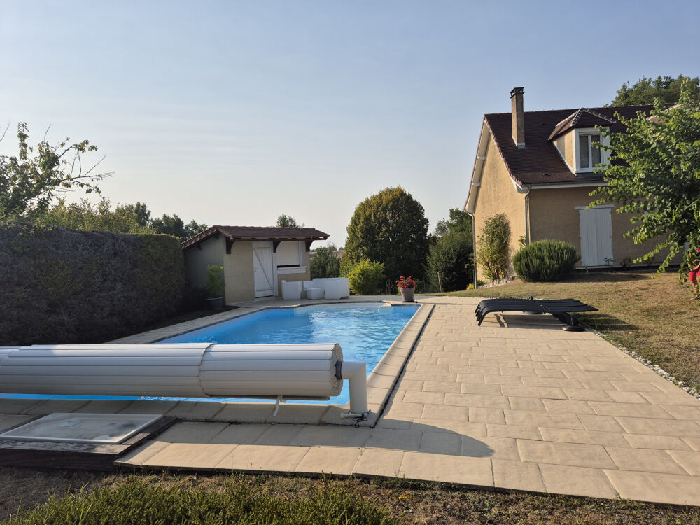 Vente Maison Dordogne- Montagrier - Maison à vendre 138m2 - trois chambres - piscine - terrain clos. Montagrier