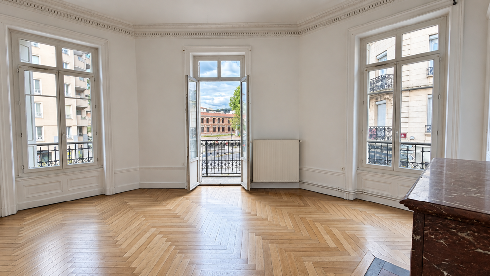 Vente Appartement Superbe appartement type Haussmannien de 100.77m2 avec 3 grandes chambres St etienne