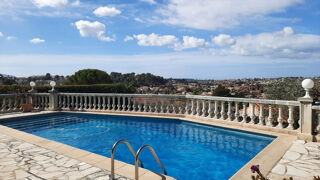  Remise / Grange � vendre 7 pi�ces 137 m�