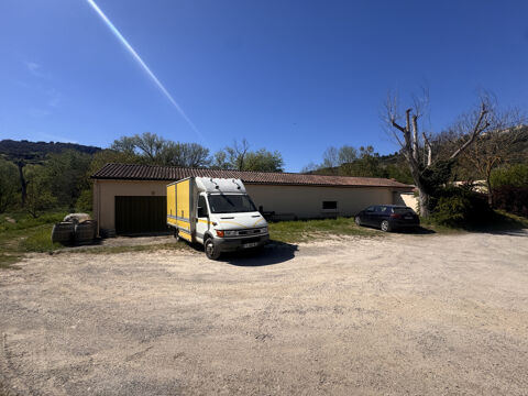 ENSEMBLE IMMOBILIER SUR TERRAIN DE 5285 M2 150000 12100 Millau