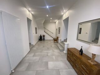  Maison � vendre 8 pi�ces 216 m�