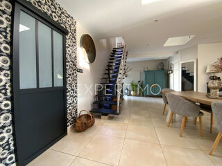  Maison � vendre 9 pi�ces 264 m�