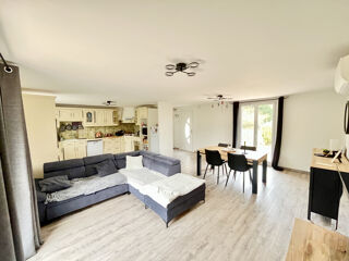  Maison  vendre 6 pices 109 m