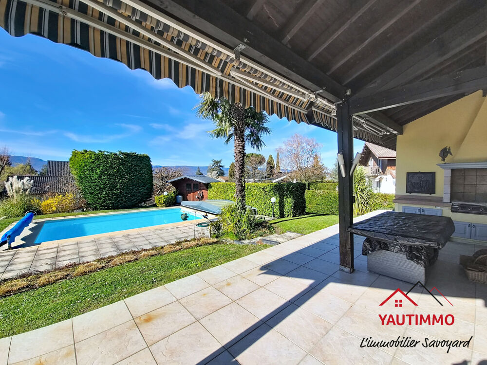 Maison familiale 5 chambres avec piscine et terrain arboré à Messery, proche lac Léman