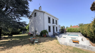  Maison à vendre 7 pièces 192 m²