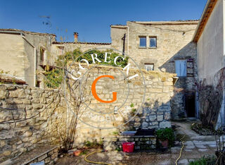  Maison  vendre 4 pices 180 m