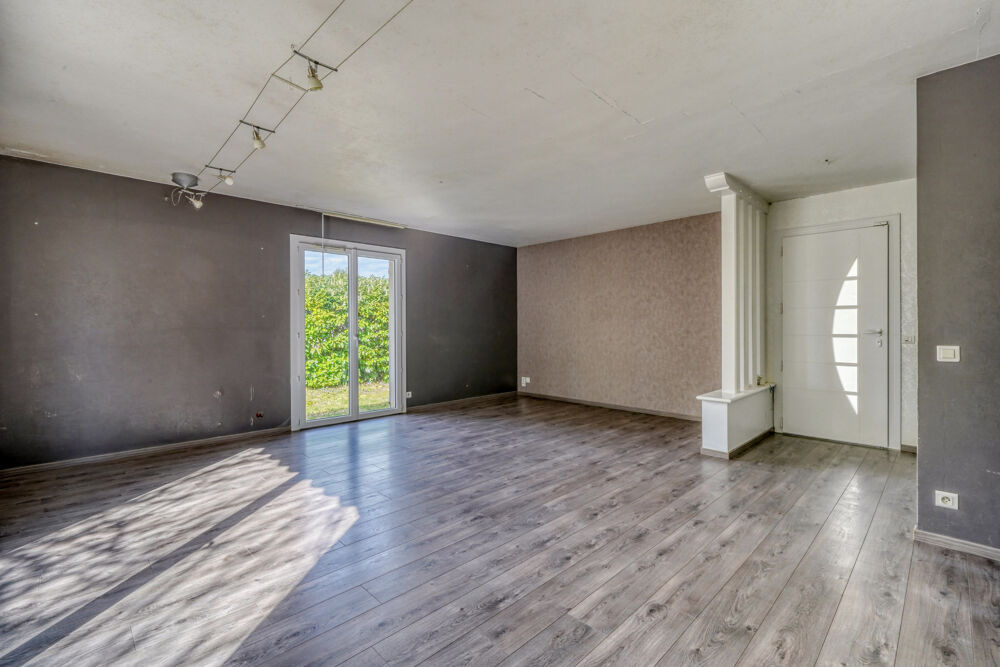 Vente Maison Maison 5 pièces de 130m2 habitables à réhabiliter le tout sur parcelle de 1253m2 Le taillan medoc
