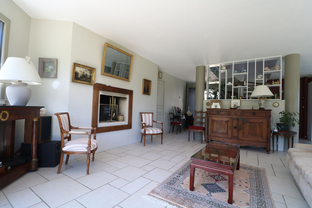 SPACIEUSE ET CONFORTABLE MAISON CONTEMPORAINE PROCHE CARNAC BOURG