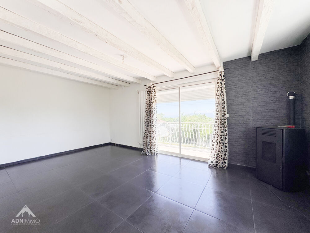� vendre  Maison Collonges (01550)