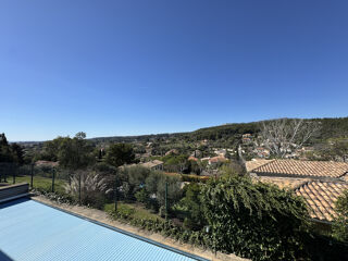  Maison à vendre 8 pièces 240 m²