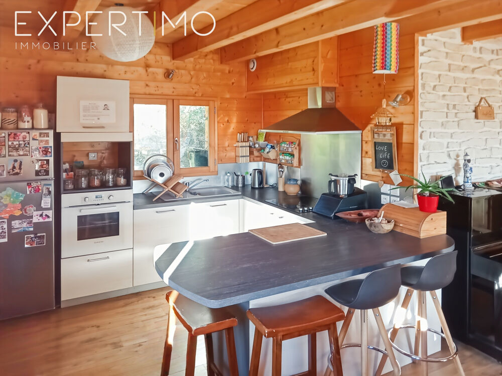 SUPERBE CHALET, GRAND TERRAIN, VUE DOMINANTE ET DEGAGEE !
