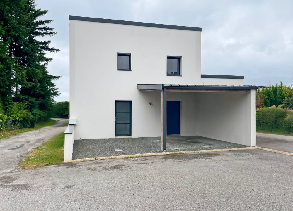 Maison 5 pièces moderne.
