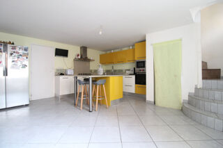  Maison à vendre 6 pièces 135 m²
