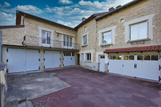  Proprit/chteau  vendre 7 pices 215 m