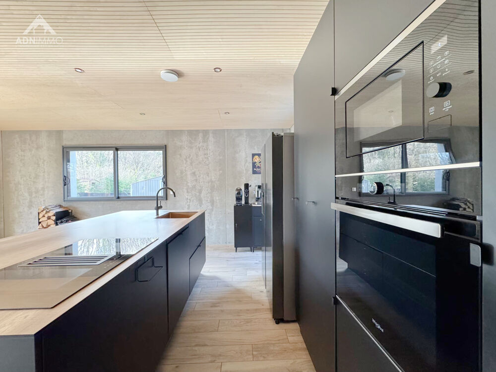 � vendre  Maison P�ron (01630)