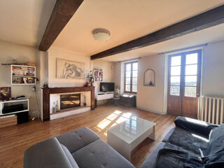  Maison  vendre 7 pices 230 m