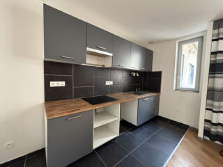  Immeuble à vendre 7 pièces 144 m²