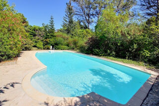  Maison � vendre 5 pi�ces 209 m�