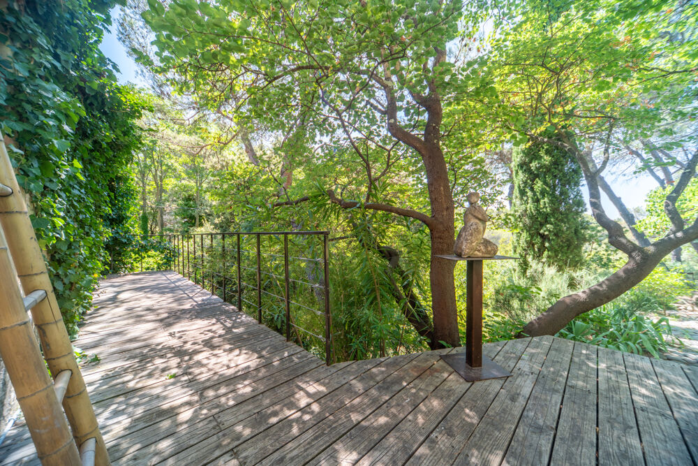  vendre  Proprit/chteau Aix-en-Provence (13100)