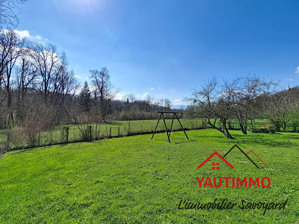 Maison atypique 100 m2 avec terrain 1 800 m2 Bonne Proche Genève