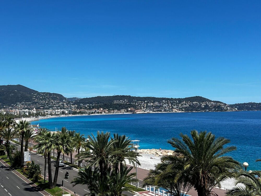 Vente Appartement Magnifique 3 pièces face à la Mer sur la promenade des anglais Nice