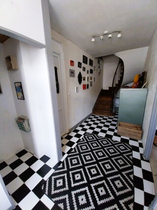  Maison  vendre 6 pices 176 m