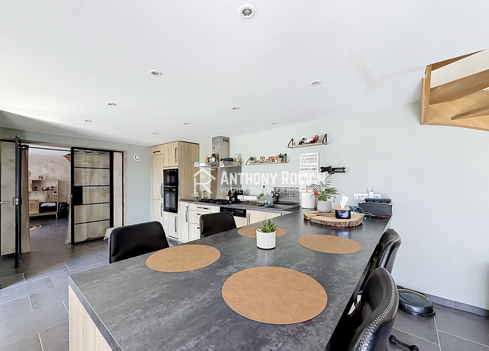 Vente Propriété/Château Propriété - 6 pièces - 172 m2 Seclin