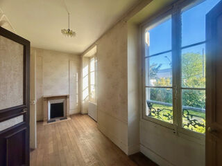  Propri�t�/ch�teau � vendre 7 pi�ces 246 m�