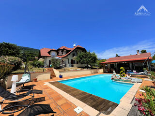  Maison � vendre 5 pi�ces 212 m�