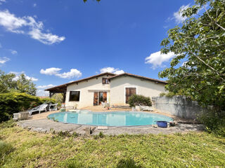  Maison  vendre 6 pices 188 m