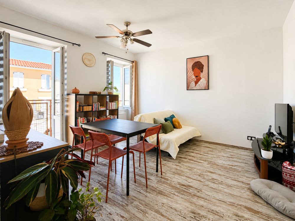 T2 rénové avec balcon Centre-ville de Ceyrat