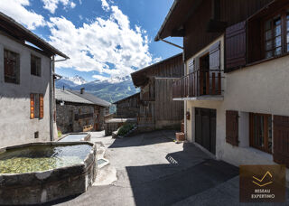  Maison  vendre 7 pices 244 m