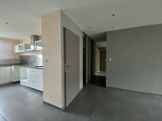  Appartement � vendre 5 pi�ces 93 m�