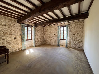  Maison  vendre 6 pices 248 m