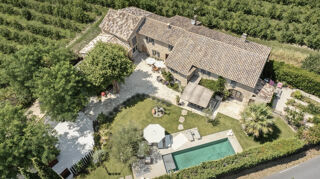  Maison  vendre 8 pices 362 m