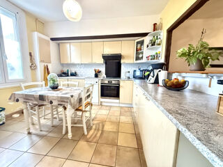  Maison  vendre 5 pices 115 m