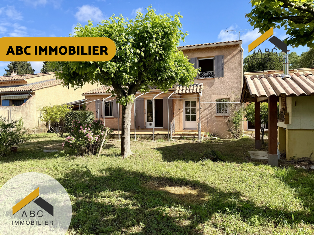 Orange - Maison 4 chambres avec beau jardin