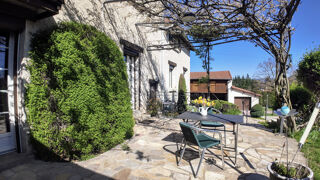  Propri�t�/ch�teau � vendre 8 pi�ces 313 m�