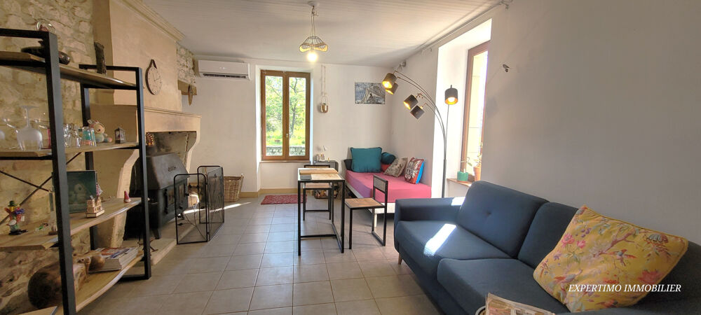 Vente Maison Maison Charentaise de 218 m2 habitable Plassac