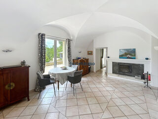  Maison à vendre 6 pièces 134 m² St paul trois chateaux