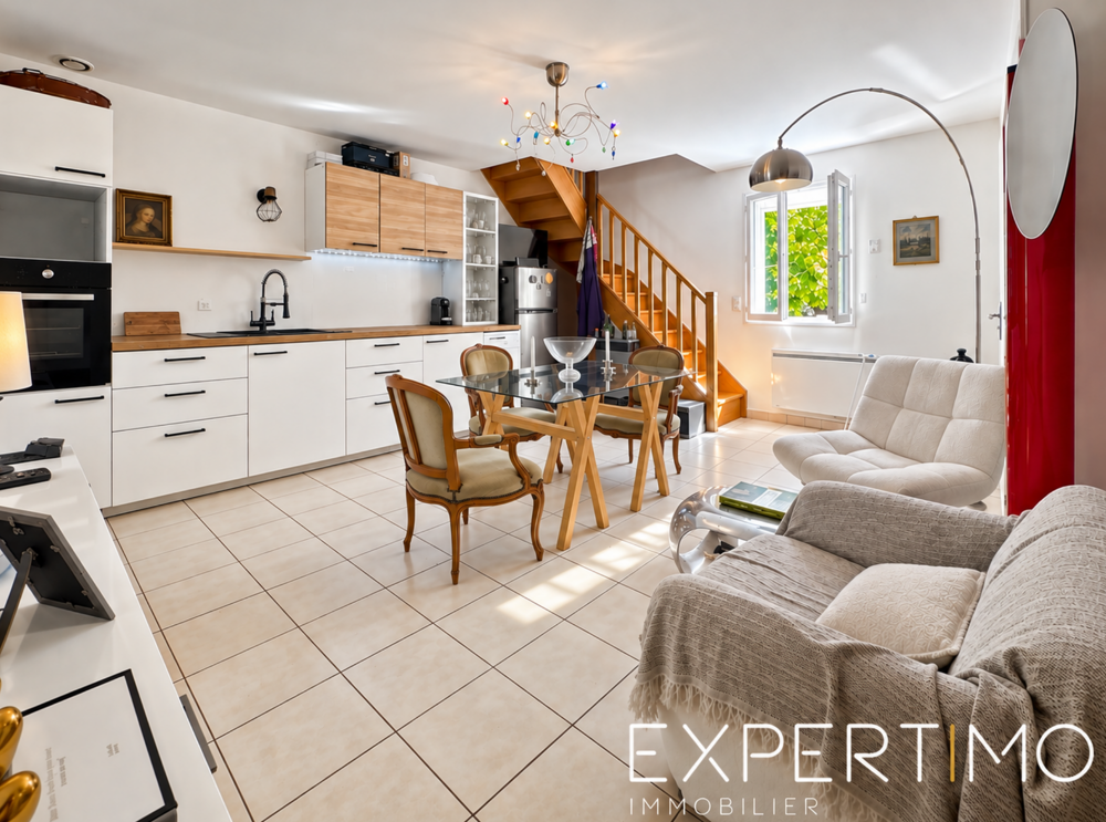 Vente Maison MAISON / APPARTEMENT TRIPLEX - TERRASSE - AUCUN TRAVAUX - FAIBLES CHARGES DE COPROPRIETE St hilarion