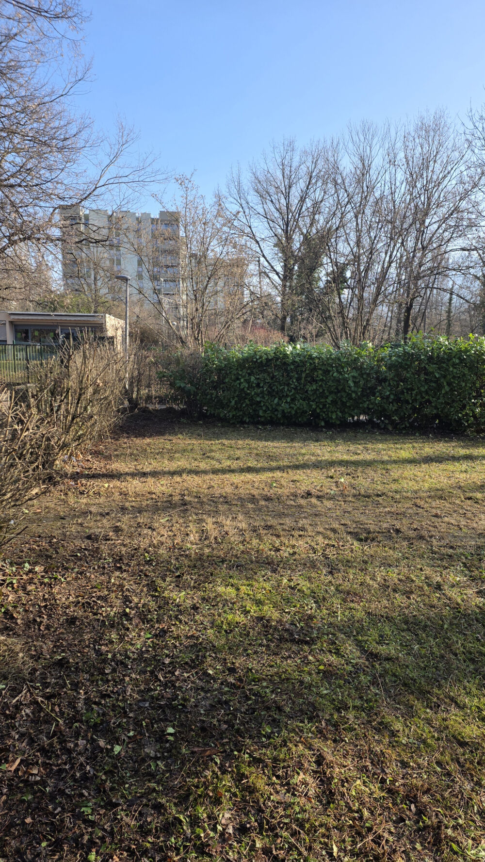 APPARTEMENT T3 - 67m2 AVEC JARDIN -218m2